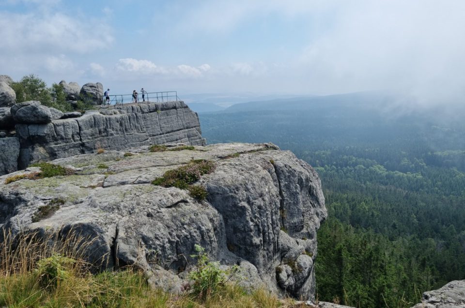 Szczeliniec Wielki czy Błędne Skały, co wybrać?